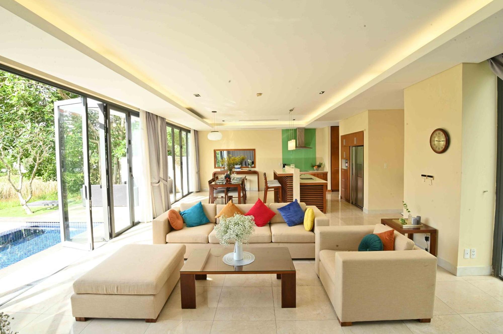 Deluxe Beach Villas By Danatrip دا نانغ الغرفة الصورة